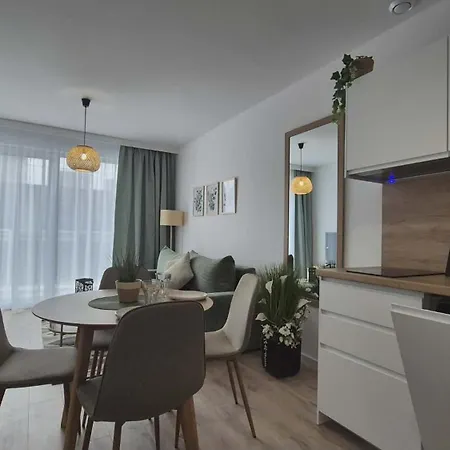 Lavista Apartament Rewal