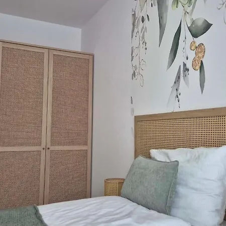 Lavista Apartament Rewal